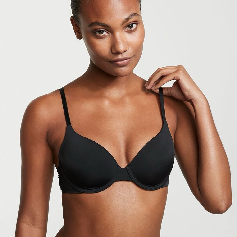 Victoria’s Secret PINK Wear Everywhere T-Shirt Lightly Lined Bra in Black 34DD